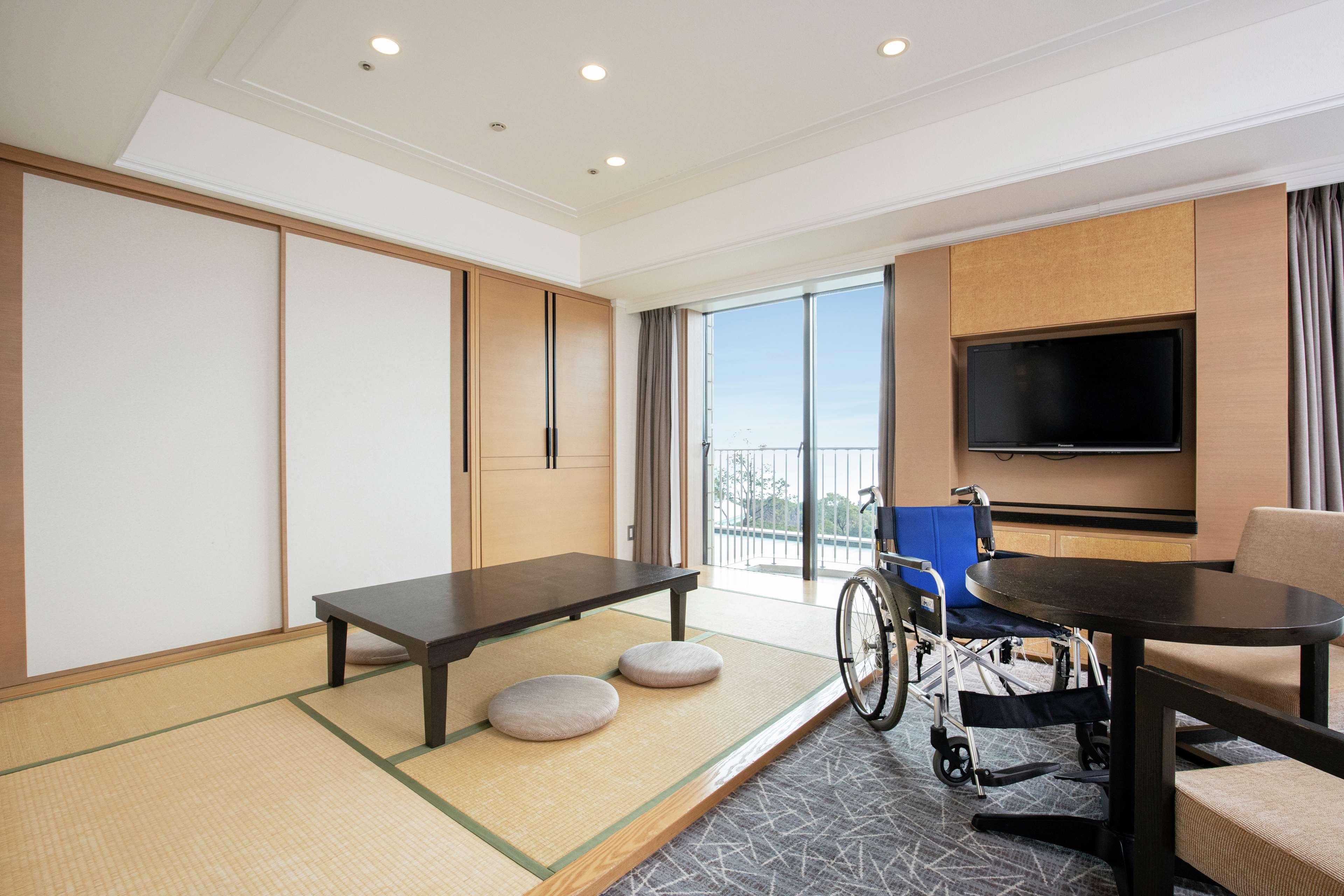 Hilton Odawara Resort & Spa Exteriör bild